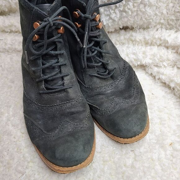 Sebago Claremont Nubuck Black Leather Wing Tip‎ Combat Boot Booties Womens - Picture 3 of 7